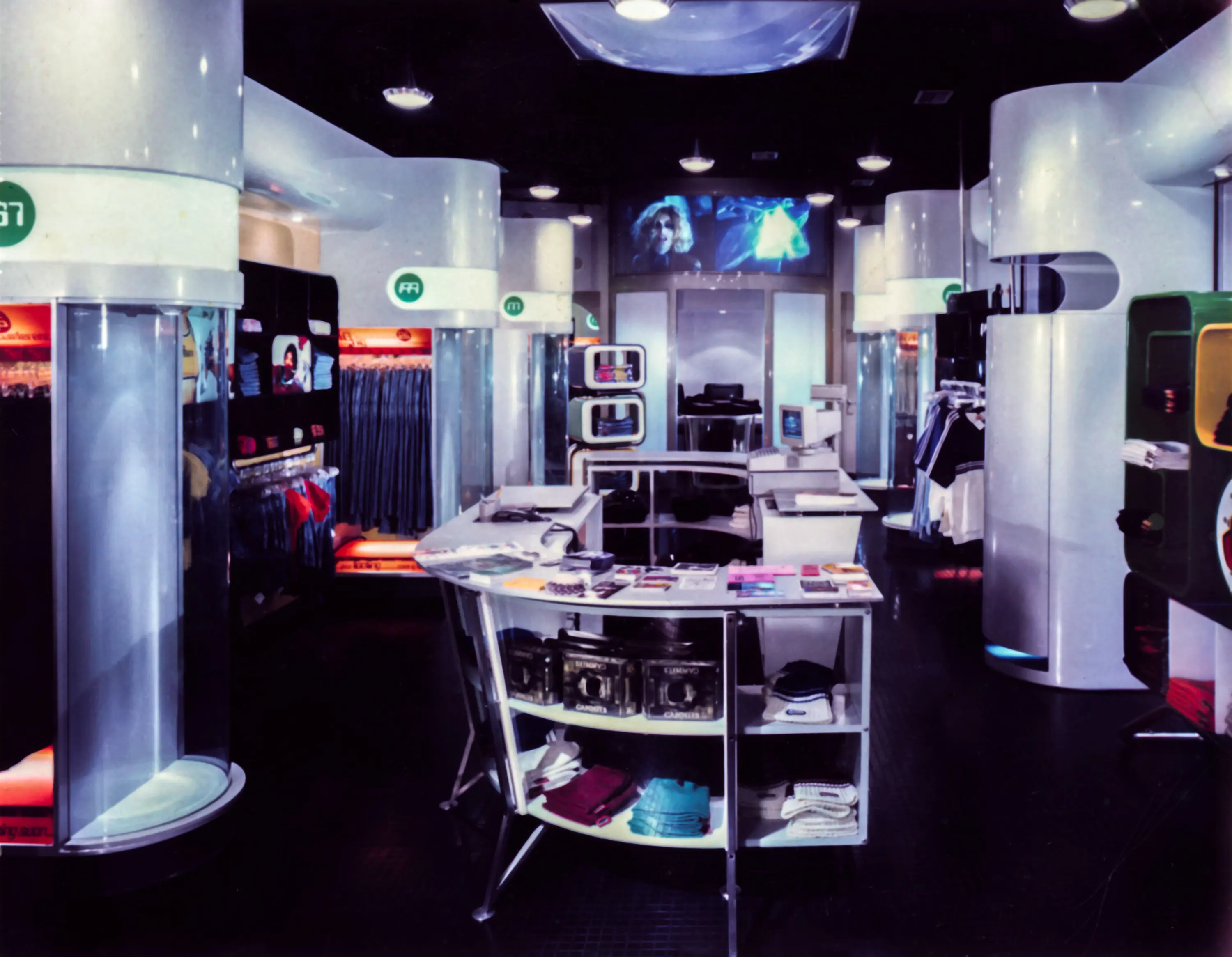 JNCO flagship store
